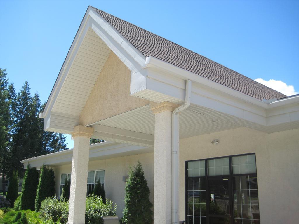 Radium Valley Vacation Resort Invermere Εξωτερικό φωτογραφία