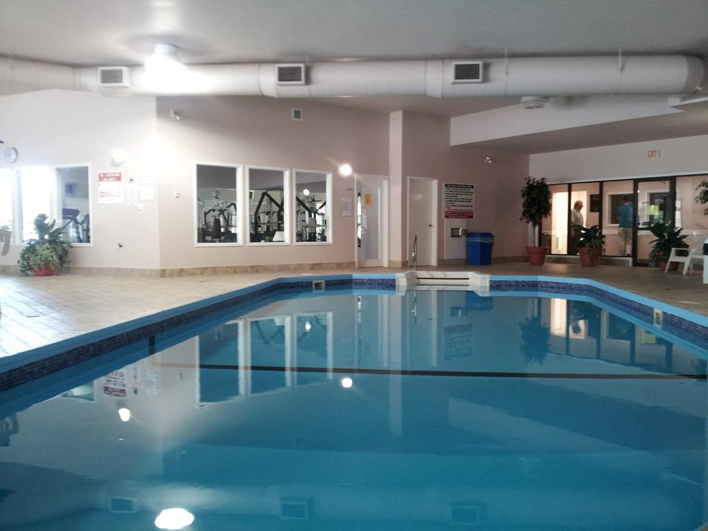 Radium Valley Vacation Resort Invermere Εξωτερικό φωτογραφία