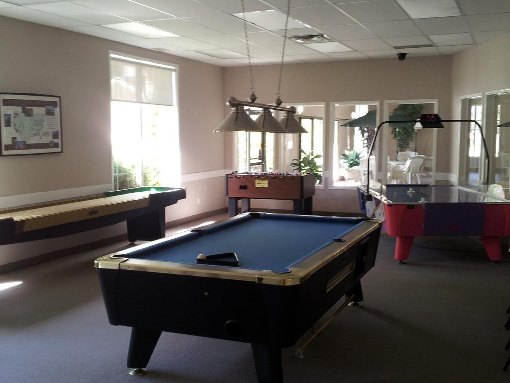 Radium Valley Vacation Resort Invermere Εξωτερικό φωτογραφία
